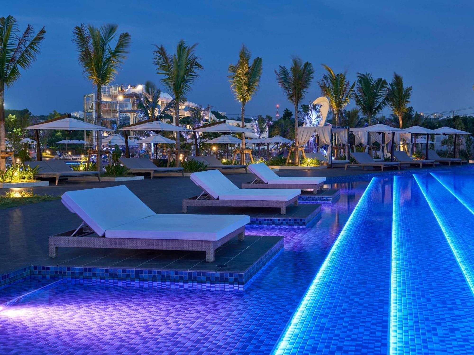 Grand Mercure Okinawa Cape Zanpa Resort Yomitan Exterior photo